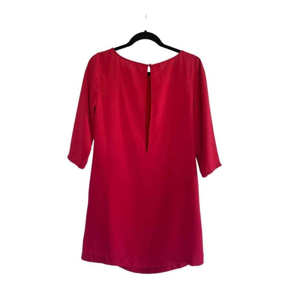 FREE🌟Leith Nordstrom Hot Pink 3/4 Sleeve Boat Neck Keyhole Crepe Shift Dress - Picture 8 of 9
